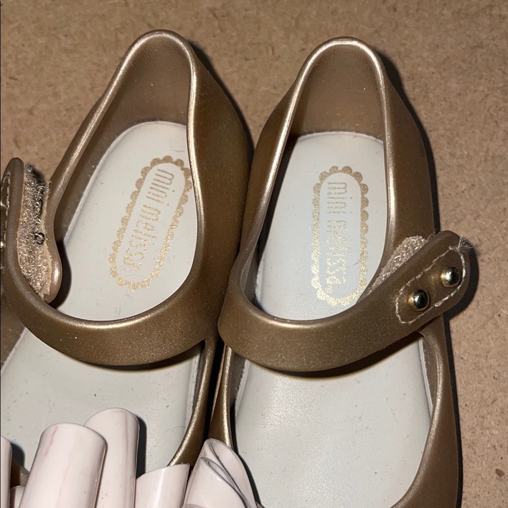 Mini Melissa Kids Shoes with Oversize Bow - Picture 4 of 6